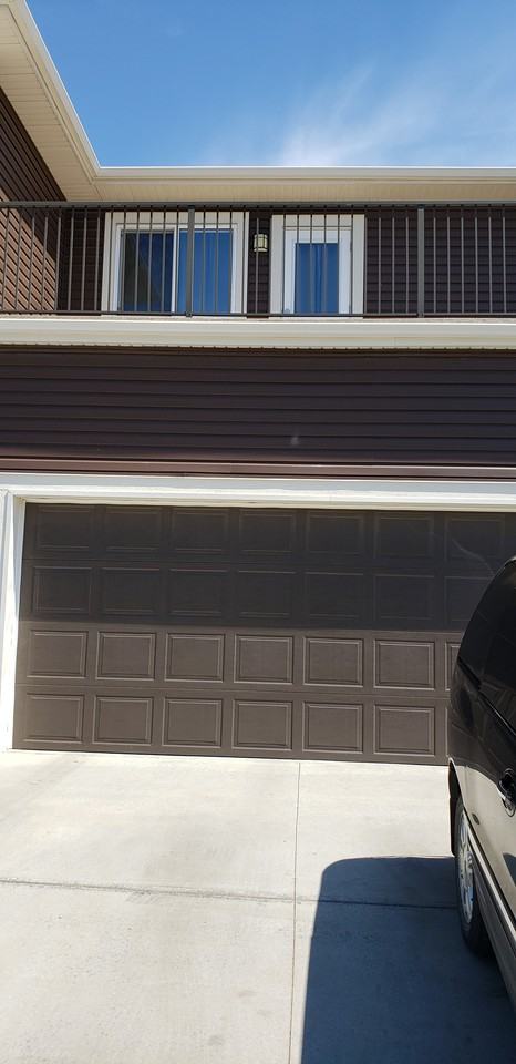 17494 76 Street Northwest - Photo 3 of 26