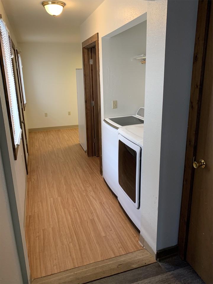 1224 7th Ave N #1 - Photo 4 of 18