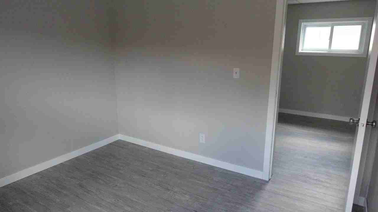 122 Southern Ave #2 - Photo 3 of 9