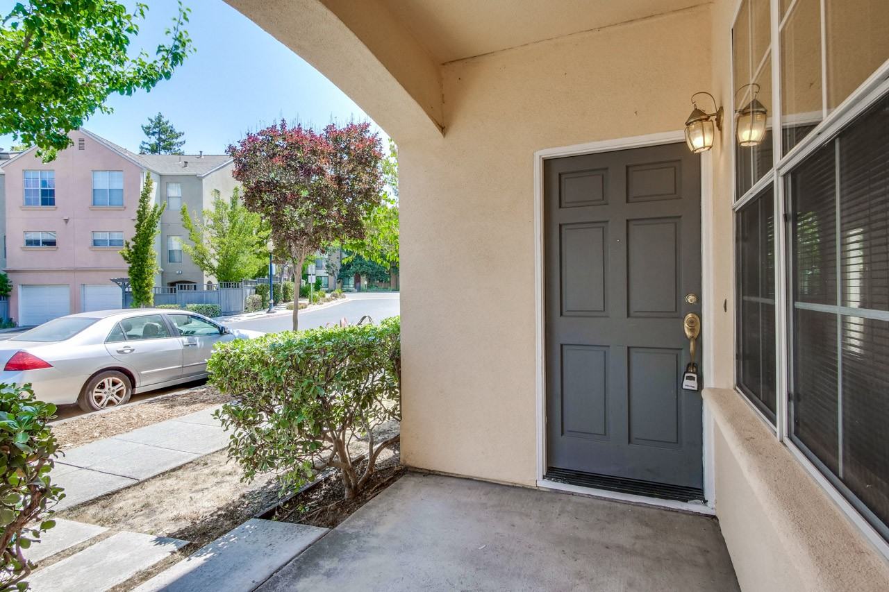 100 Concord Cir #1 - Photo 2 of 22