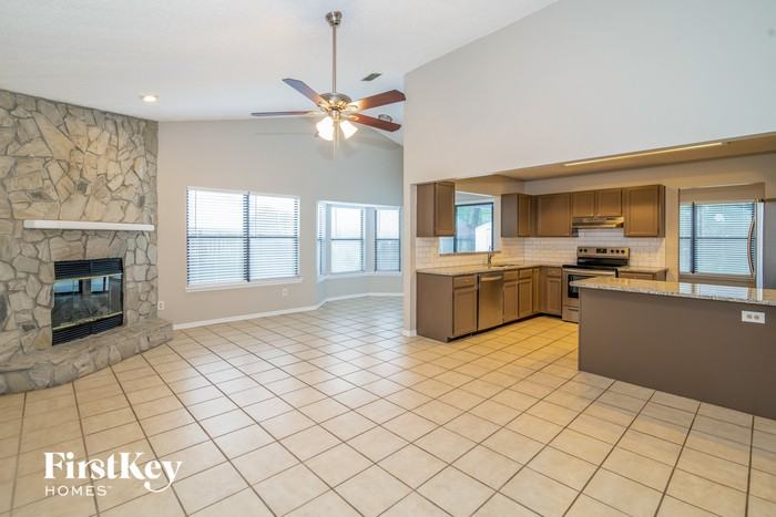 3955 Distant Moon Ct - Photo 2 of 15