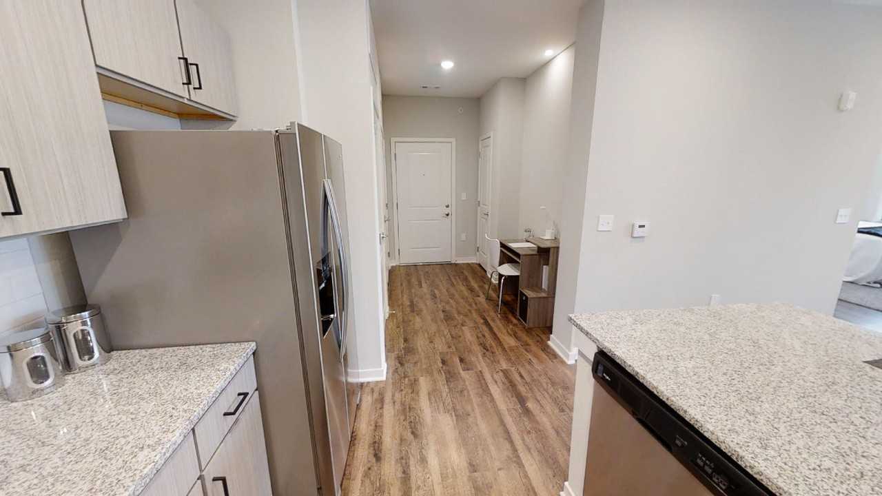 8101 Nw Barrybrooke Dr - Photo 3 of 50