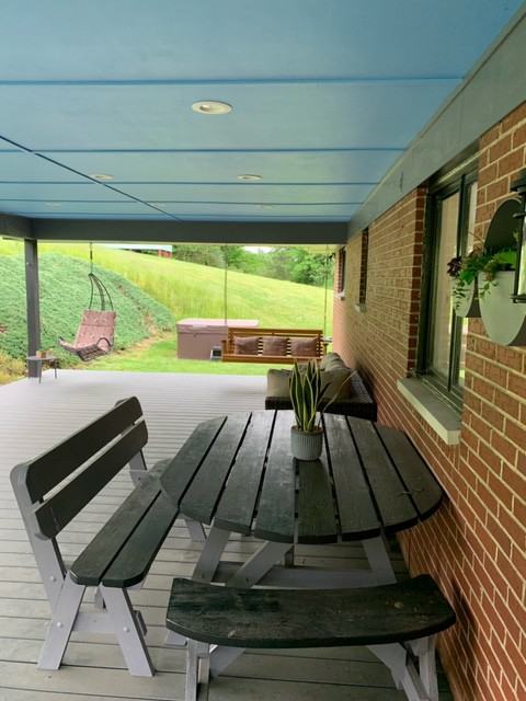 622 Fuhrman Ln - Photo 2 of 22