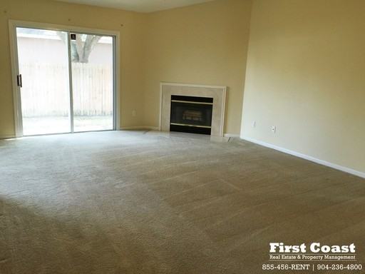 13957 Crestwick Dr W - Photo 3 of 22