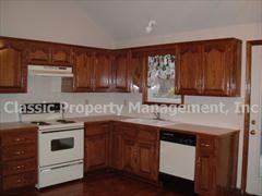 5005 NE 55th Terrace - Photo 2 of 6