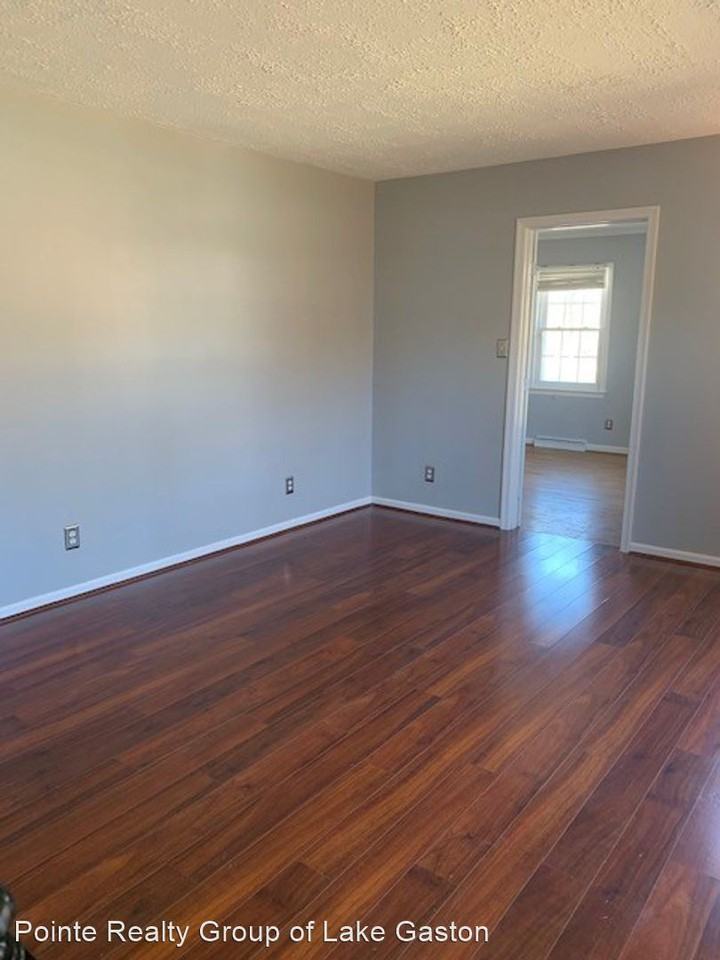 214 E York Dr - Photo 3 of 25