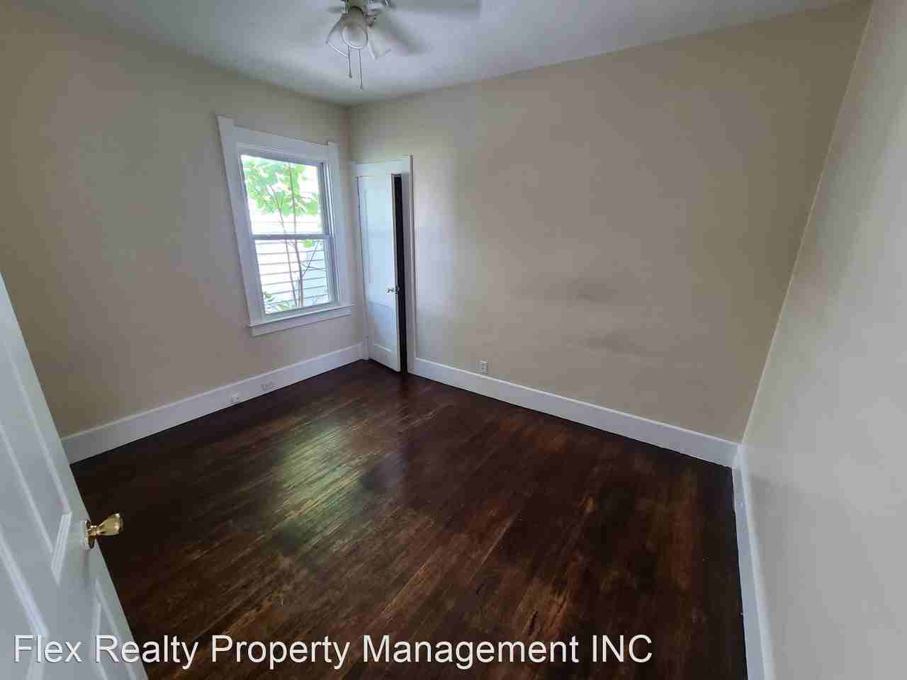 4017 Overland Pkwy Lowr - Photo 3 of 9