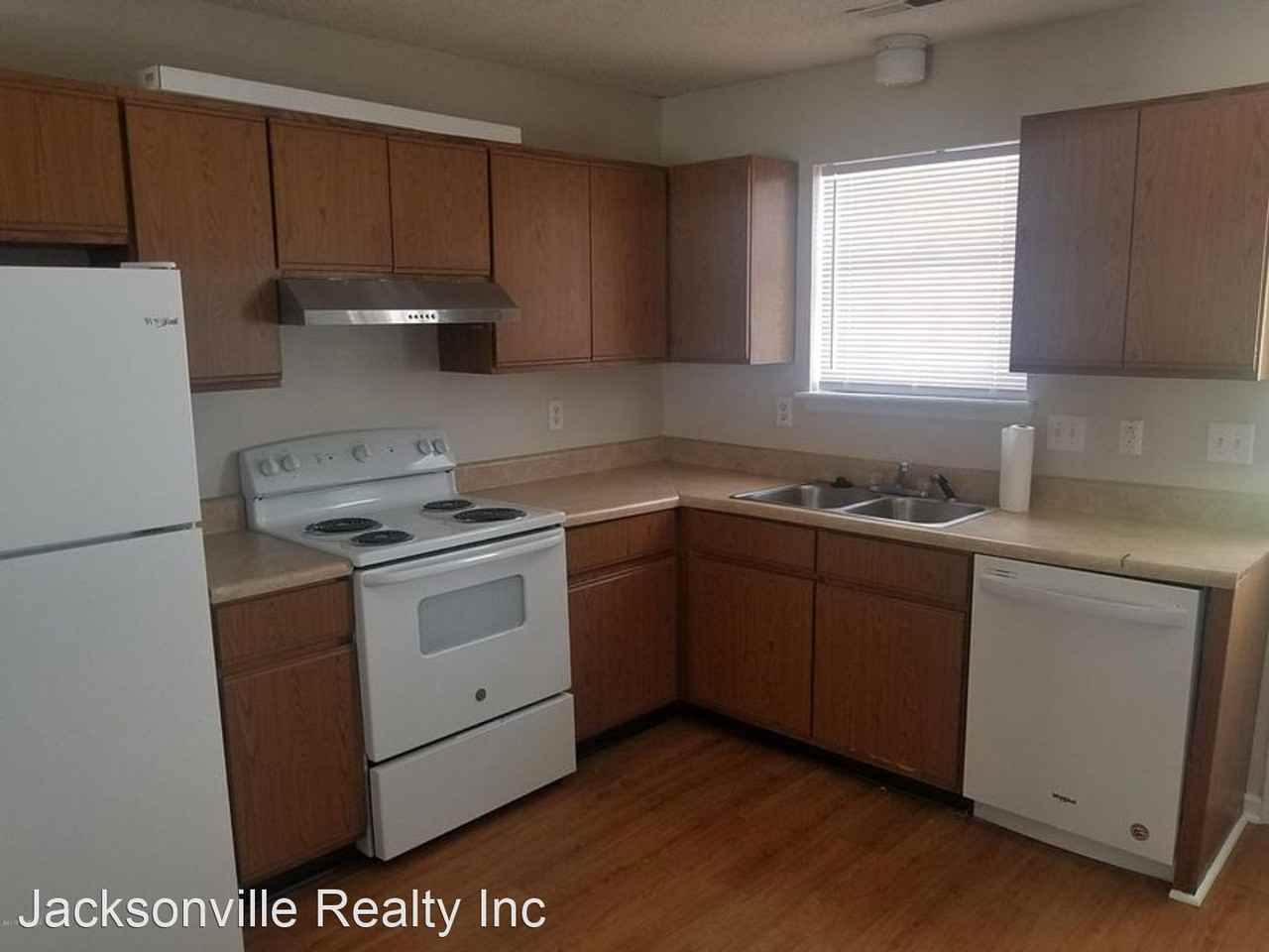 106 Glenside Ct - Photo 3 of 7