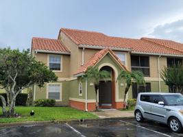 featured image of 421 Fountainhead Cir