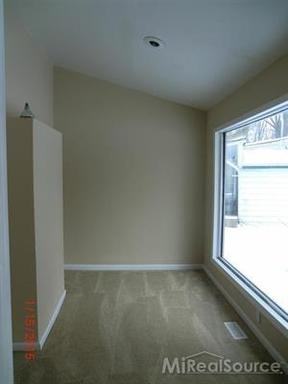 5049 Bryson Ln - Photo 3 of 9