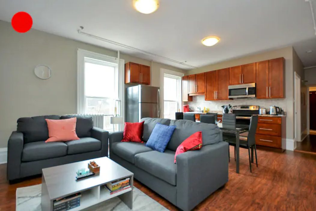 2438 Gottingen Street #202