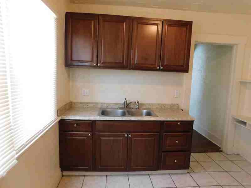516 Southwest - Photo 6 of 22