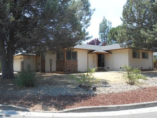 2113 Roxford Ct - Photo 2 of 8