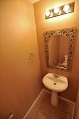 11914 Elizabeth Ct - Photo 3 of 18