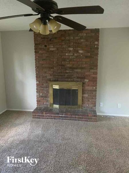 6003 E 95th Ter - Photo 2 of 11