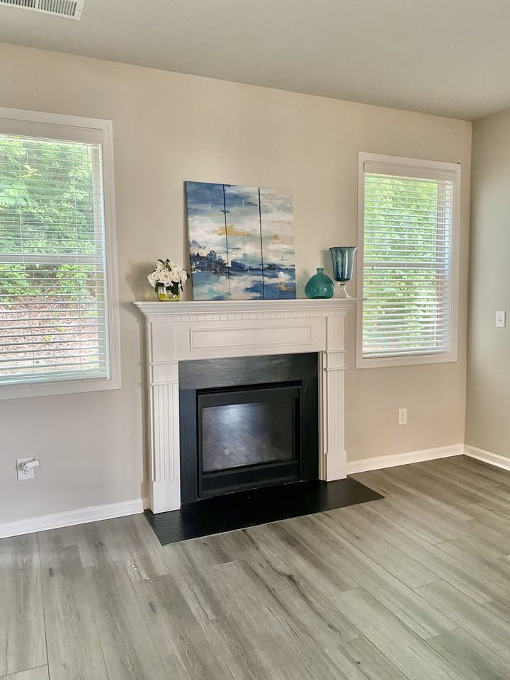 167 Townview Drive - Photo 3 of 38