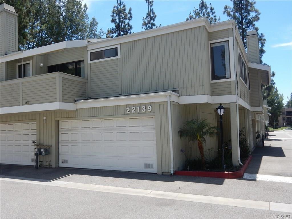22139 Burbank Blvd - Photo 2 of 28