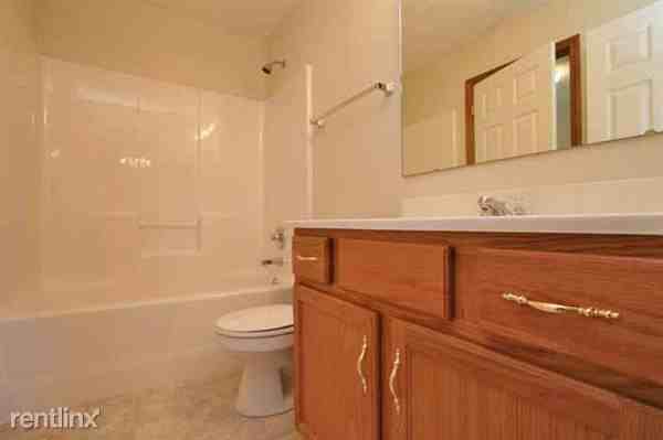 Stonebridge Townhomes Apartments Stonebridge Golf Dr, Maryville, IL 62062 Zumper