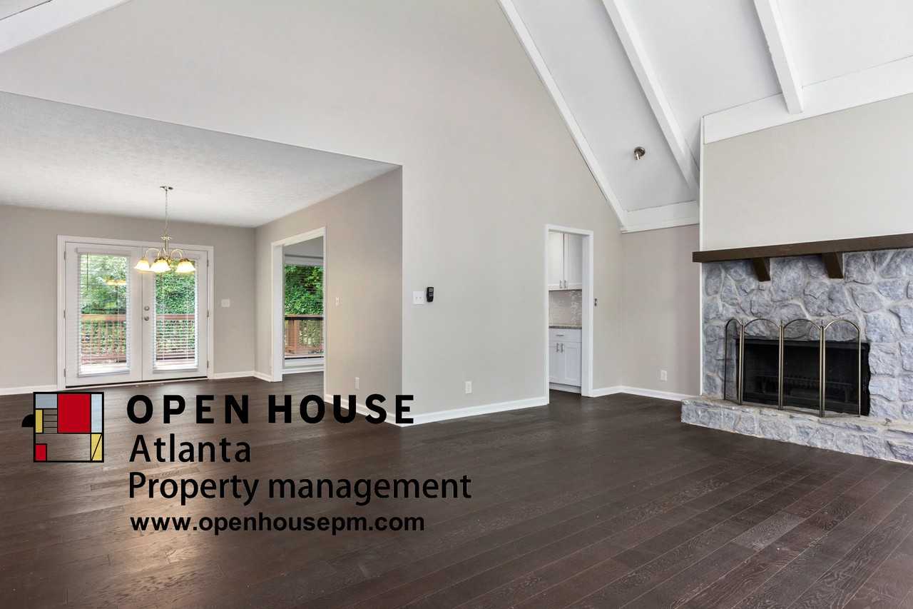 570 Charing Cross Dr - Photo 2 of 17