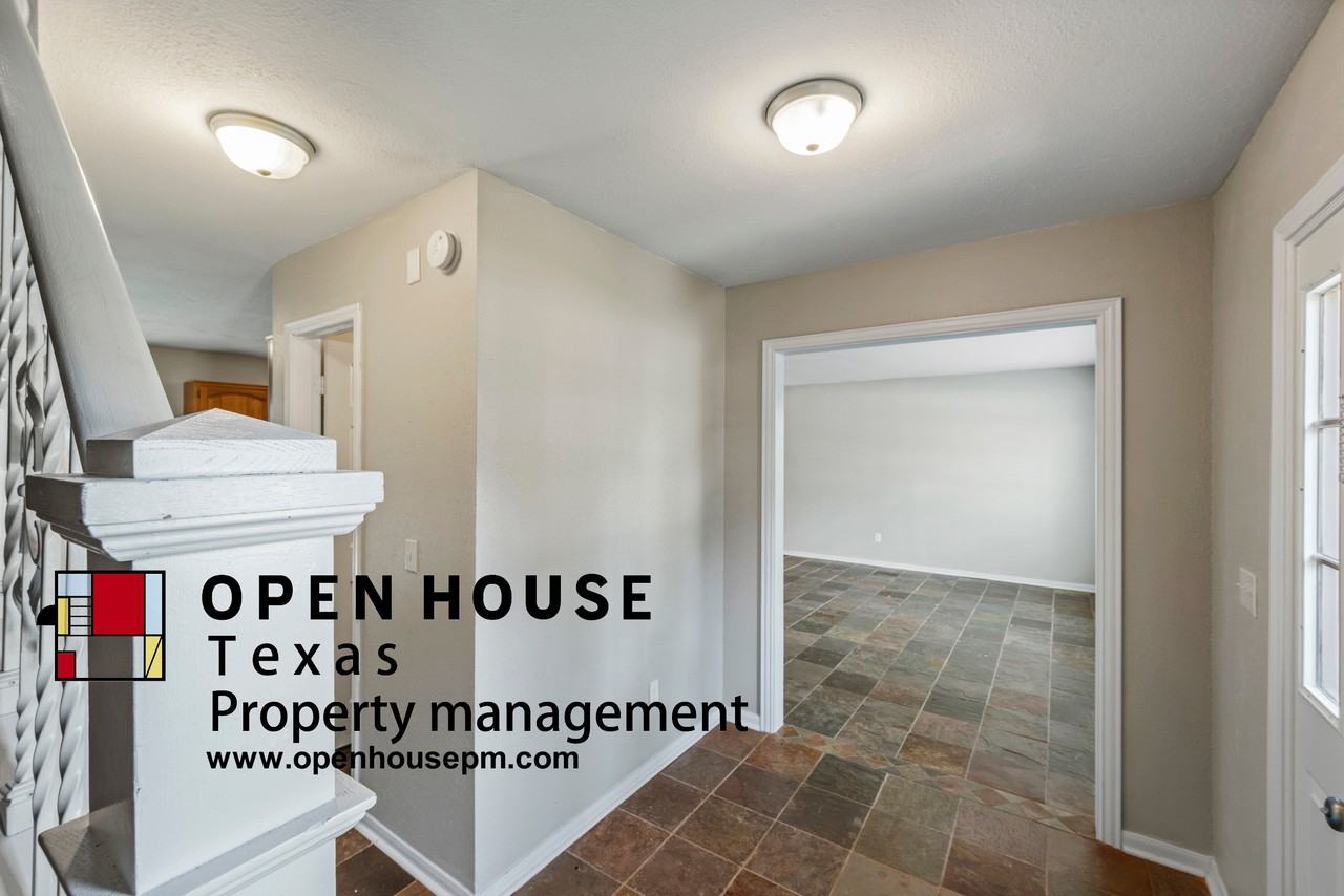7611 Round Grove Ln - Photo 3 of 18