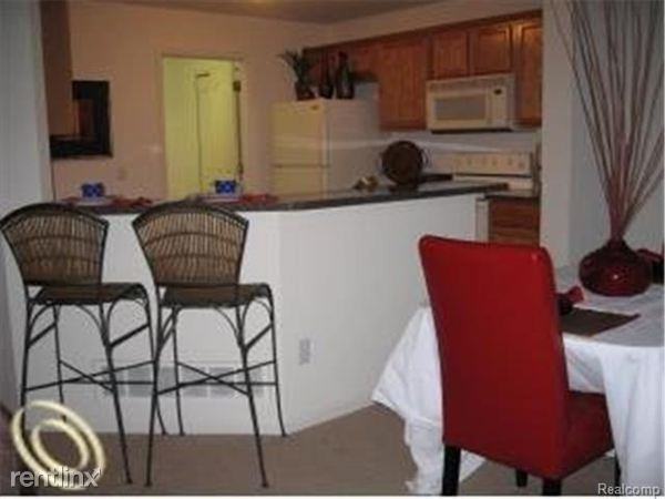 8058 Stony Ct - Photo 2 of 10