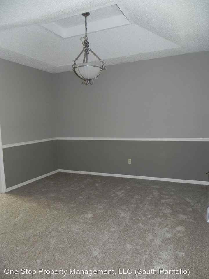 1200 Sw 20th St - Photo 3 of 19