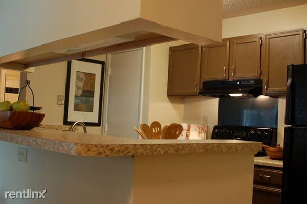 Windsor Falls Apartments - Photo 2 of 9