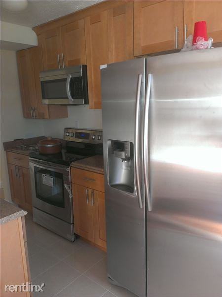 Dogwood - Photo 3 of 5