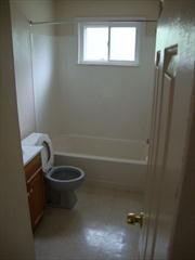 10 Lucerne Ct - Photo 2 of 5