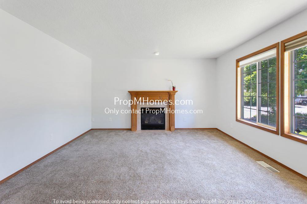 12886 Se Silverleaf Ct - Photo 3 of 34