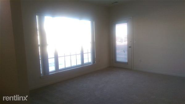 28244 South Pointe Ln - Photo 2 of 14