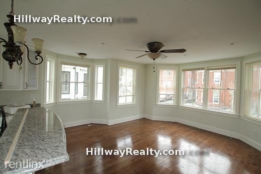 64 Pontiac St - Photo 3 of 5