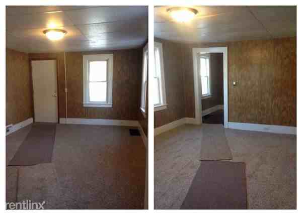 1034 Hazen St SE - Photo 3 of 12