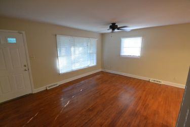 7215 Watercrest Rd - Photo 2 of 13