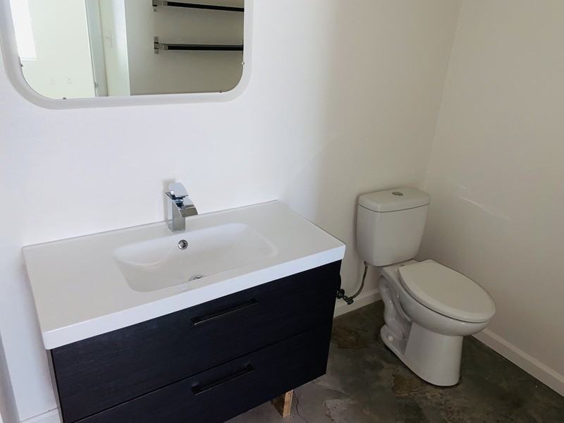 553 Harvey Ave - Photo 2 of 19