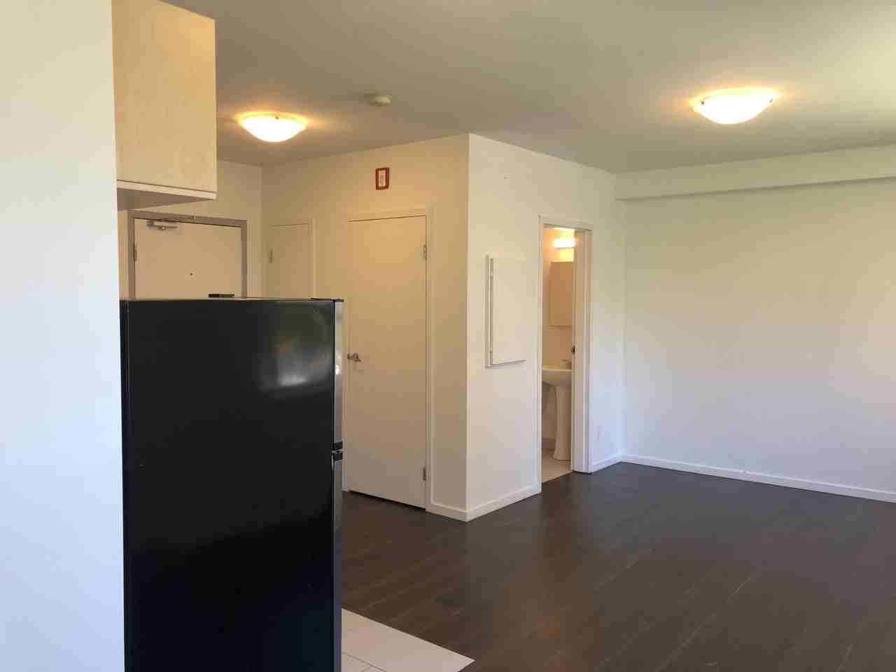 Cosburn - Photo 3 of 6