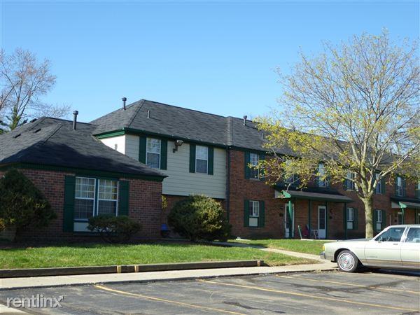 Shannon Manor Townhomes - Photo 3 of 7
