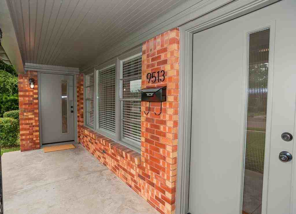 9513 Ash Creek Dr - Photo 2 of 36