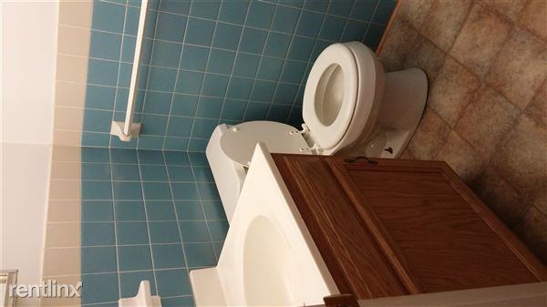 628 Greene Ct - Photo 3 of 10