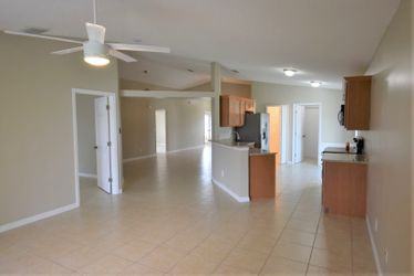 1904 Bayhill Dr - Photo 3 of 14