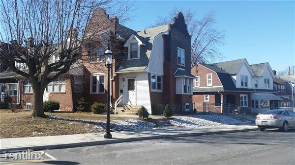 8 Plaza St - Photo 3 of 15