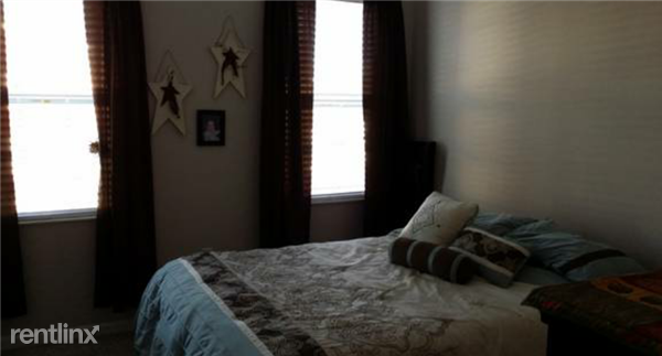 6469 Forest Edge Dr #C - Photo 3 of 6