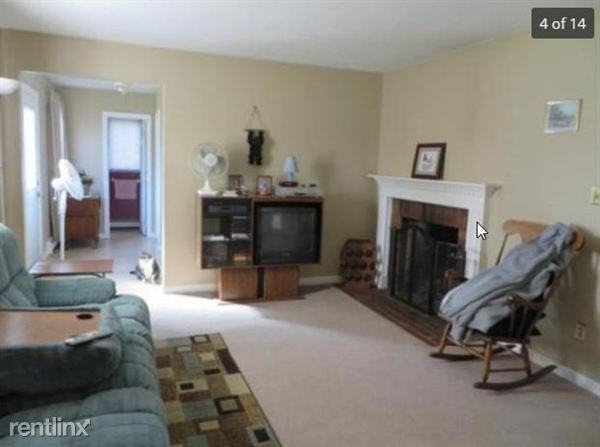 5 Bisbee Dr - Photo 3 of 13