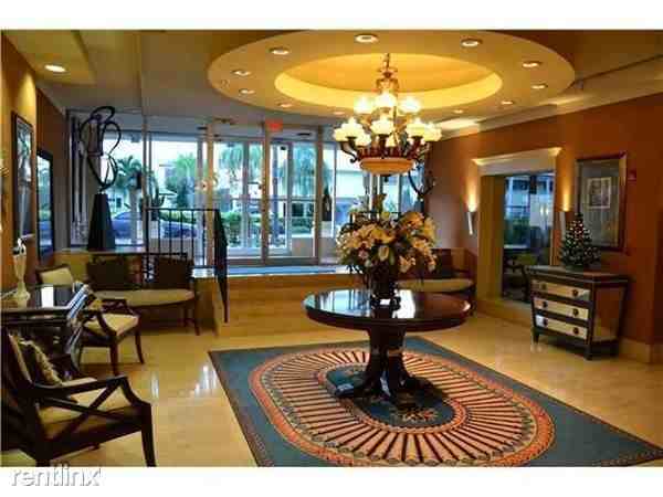 1000 Spanish River Rd - Photo 2 of 4