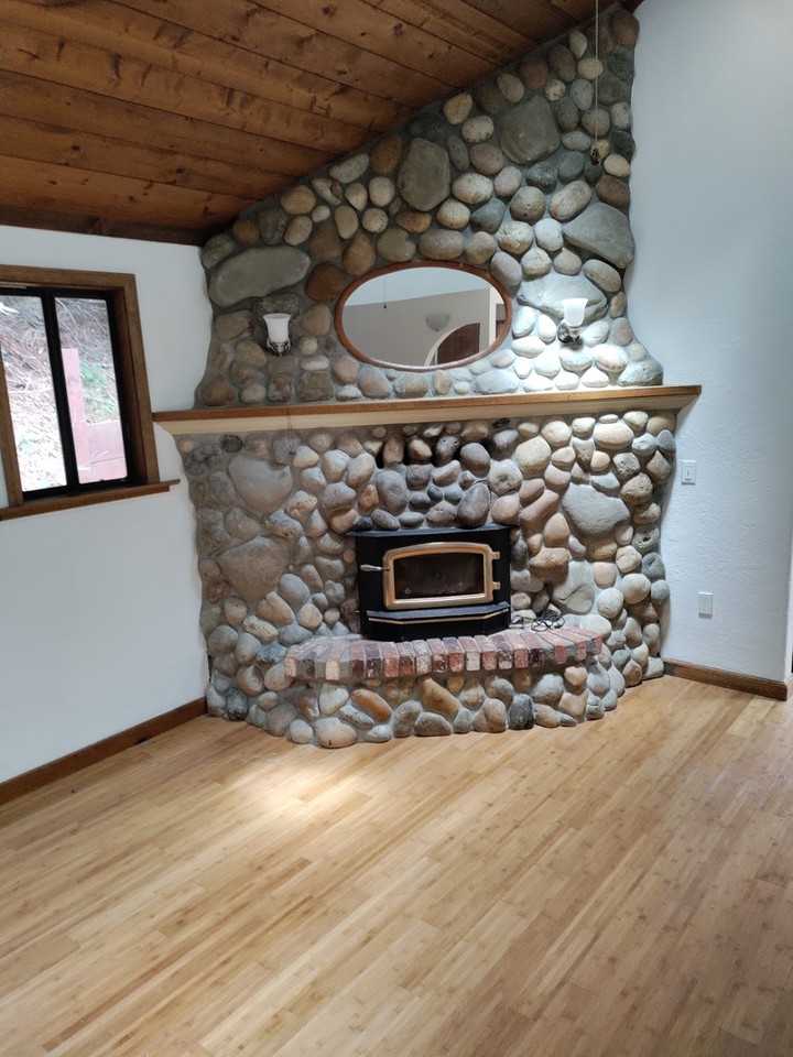 6413 Ashley St - Photo 2 of 24