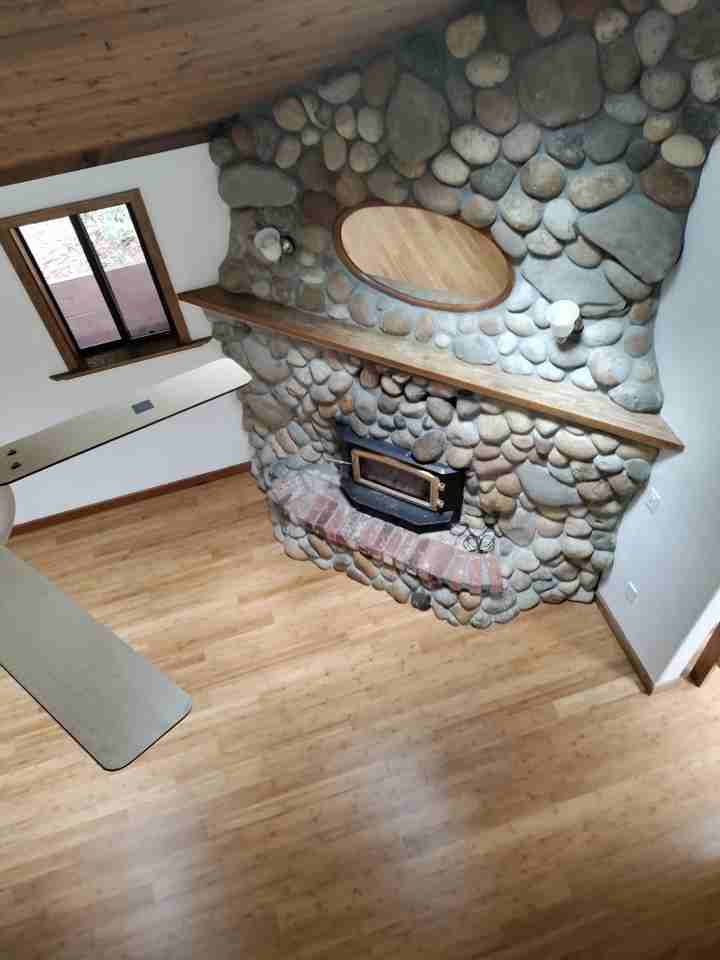 6413 Ashley St - Photo 3 of 24