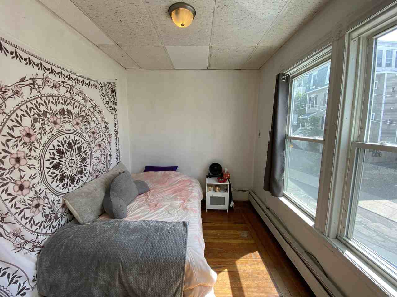 Calumet - Photo 3 of 9