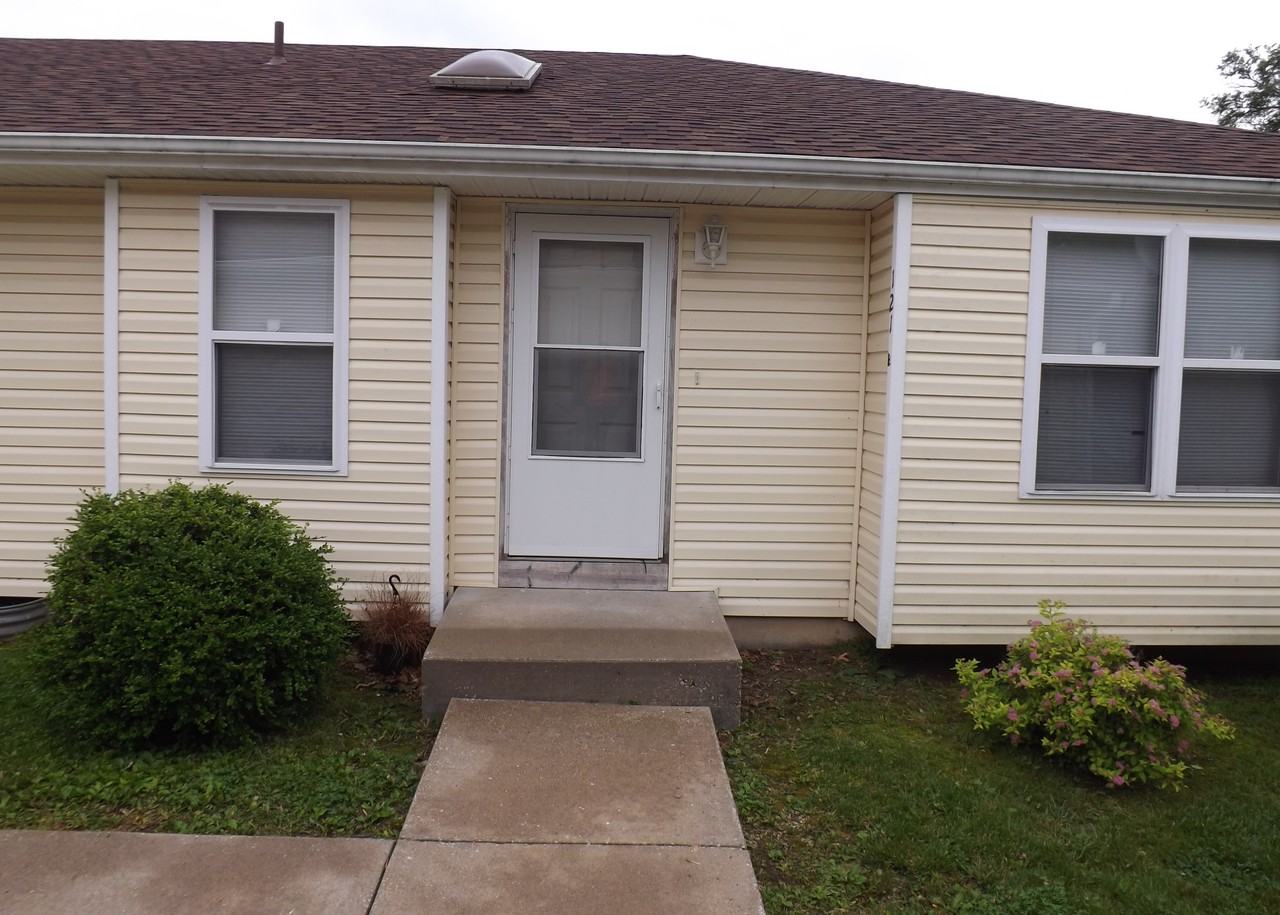 115 Wesmor St - Photo 2 of 4