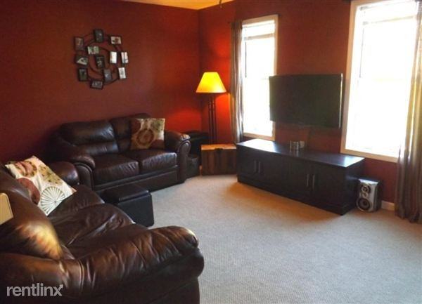 123 Hampden Dr #H - Photo 2 of 10