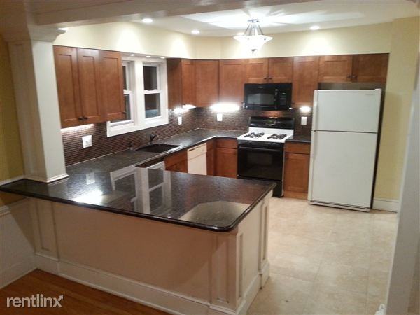 14 Madison Ave - Photo 3 of 4